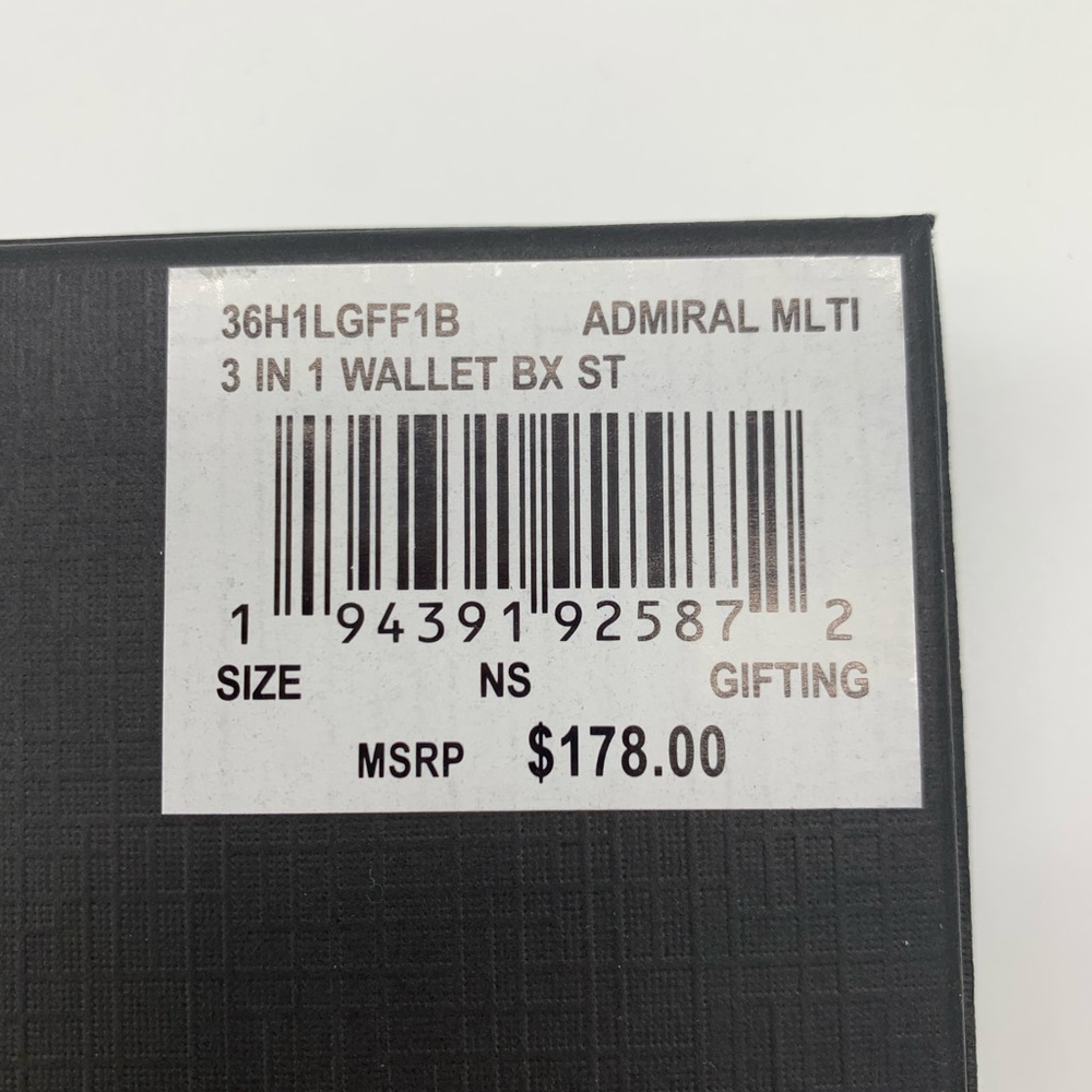 MICHAEL KORS 💥NWT💥 Men’s Navy Stripe MK Logo Wallet Set - Picture 6 of 6